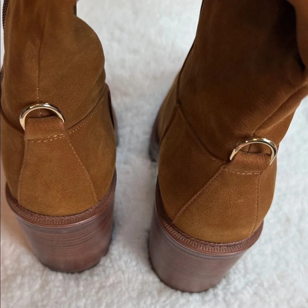Brown Women's Tall Zip Boots - Stylish Winter Fashion - EUC sz10M